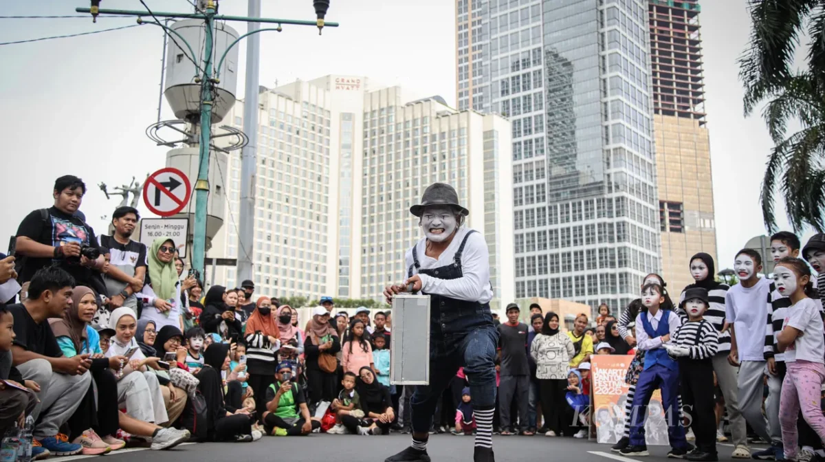 99160b7e8a8ee72bcece648fb24bd306-FAK_0737